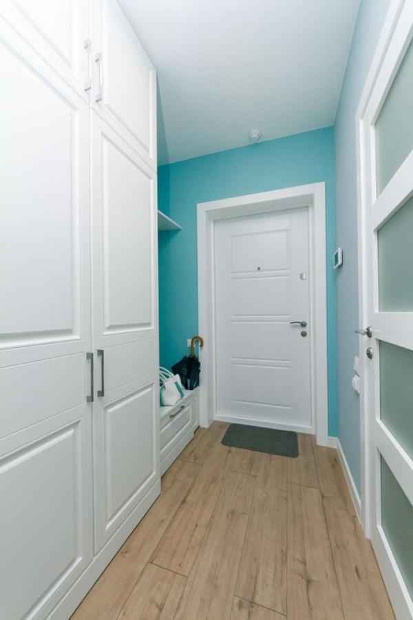 Happy Apartment, Warmth, Comfort, Turquoise Апартаменти Київ