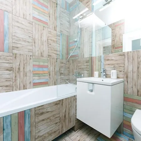 Happy Apartment, Warmth, Comfort, Turquoise Kyiv Exterior photo